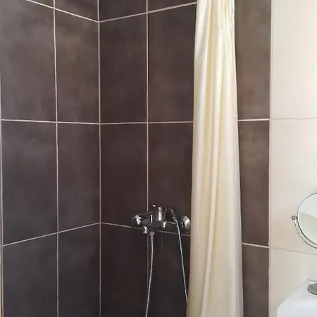 Xenia's Independent Near Old Town Of Rodos. Daire *